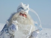 Байкальский Дед Мороз обогнал Белого Старца из Бурятии