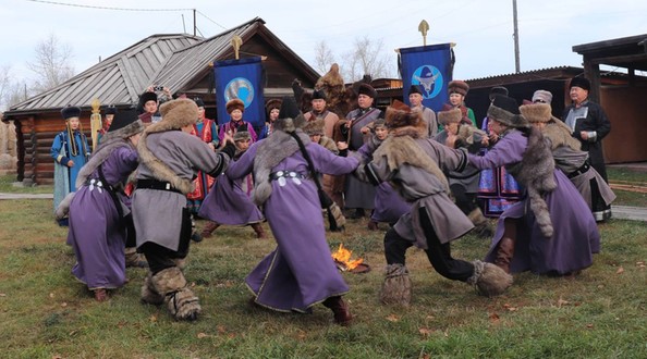 бур