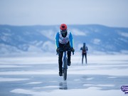 На Байкале проходит экстремальная гонка “Ледовый шторм”