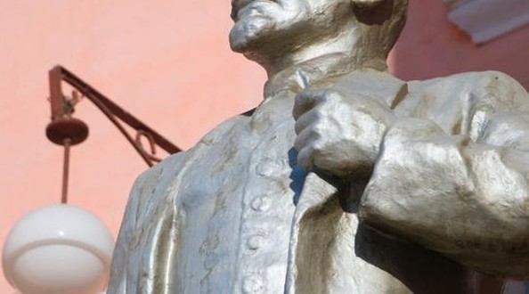 памятник Ленину