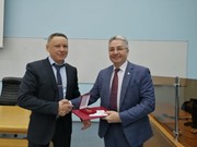 Директор Института энергетики ИРНИТУ Вадим Федчишин стал почетным энергетиком