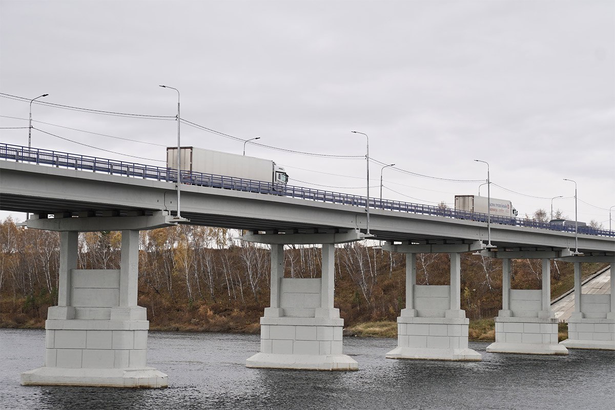 мост