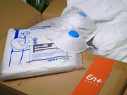 En+ Group передала ангарским медикам 2000 полумасок и 850 противочумных костюмов 