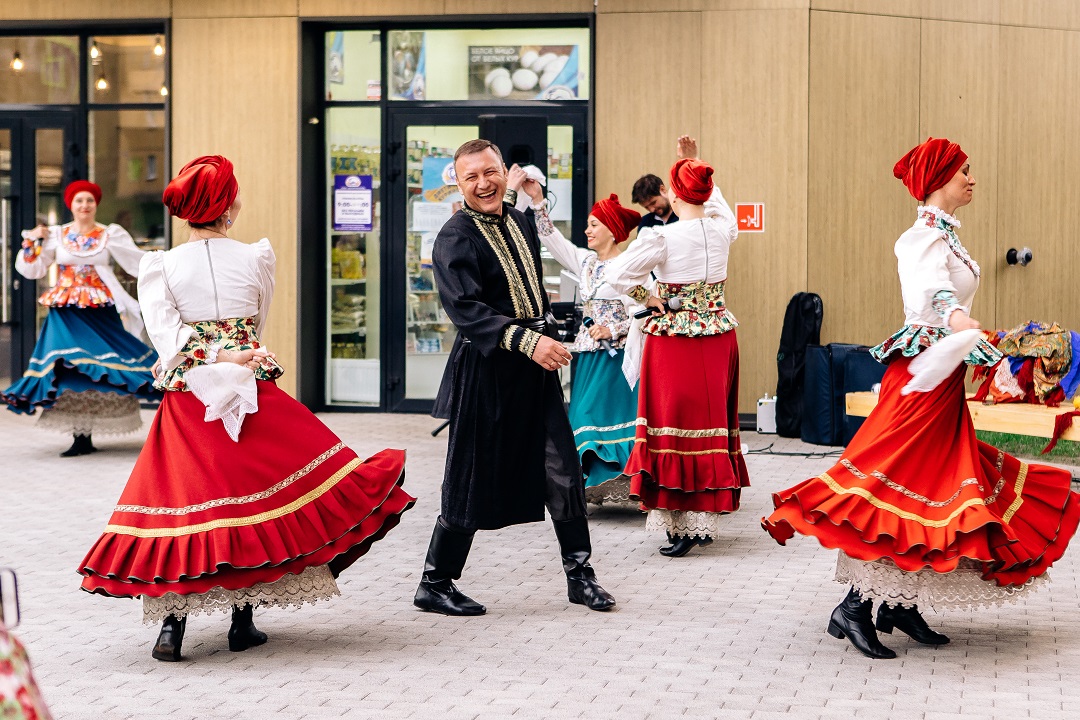 Народная фолк-группа «Зарев цвет» 20 ноября отметит первый юбилей