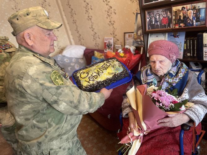 100-летний юбилей отметила ветеран Великой Отечественной Войны из Ангарска