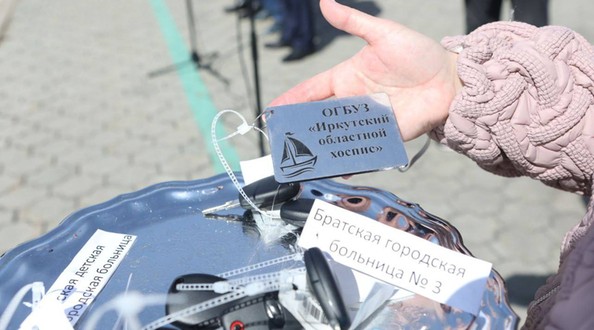 Восемь новых автомобилей получили паллиативные бригады Приангарья