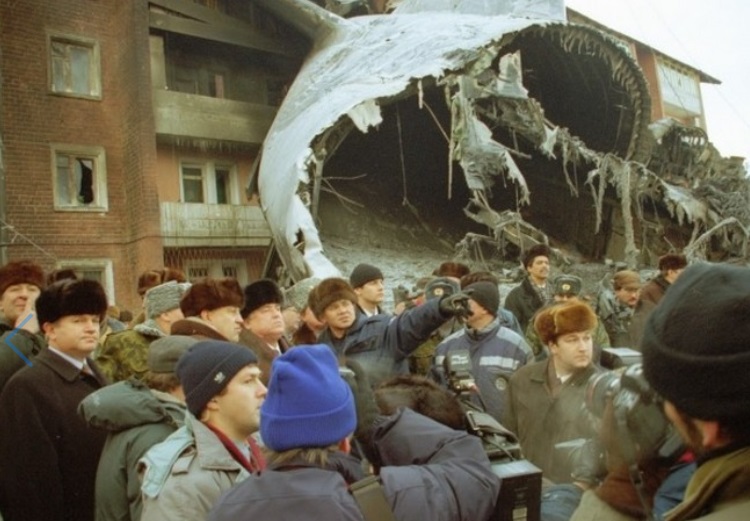 6 декабря 1997 года в Иркутске на жилые дома упал самолет Ан-124 «Руслан»