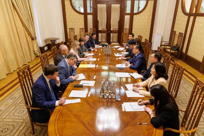 Россия и Монголия обсудят создание экономического коридора в Китай