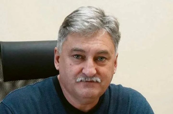 майок