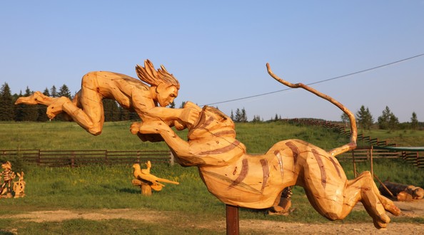 Фестиваль деревянных скульптур «У истоков сибирской реки» завершился в Качугском районе