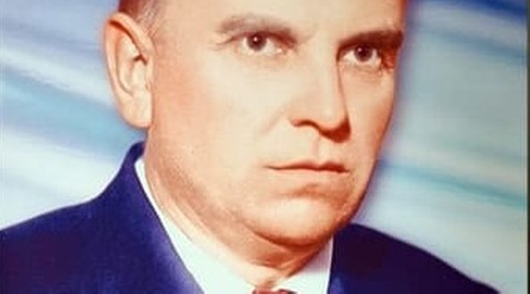 тай