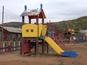 ИНК установила детские городки в поселках на севере Иркутской области