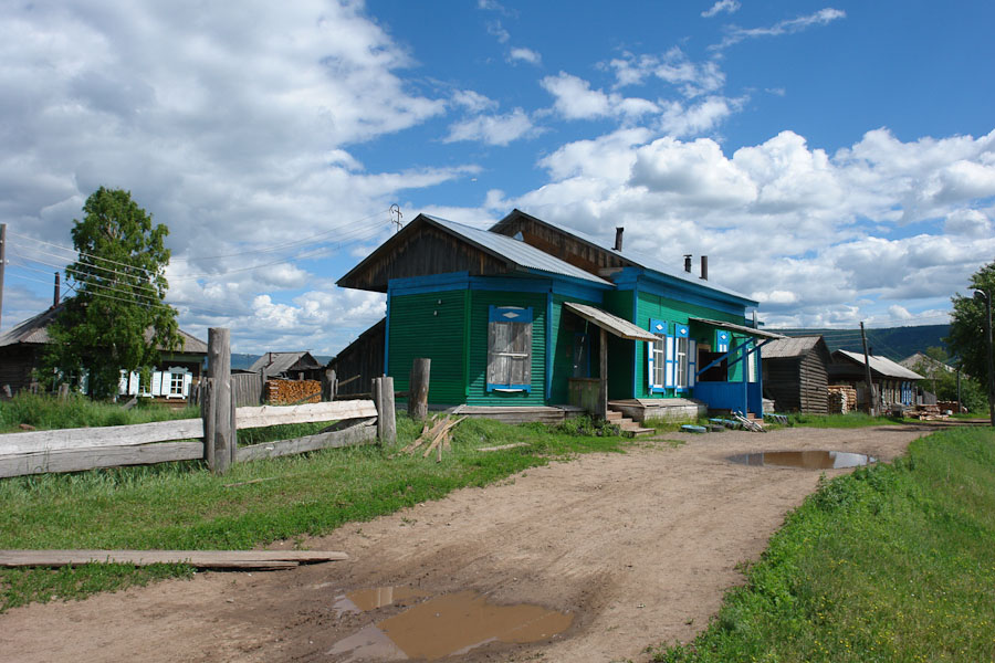 Иркутский сельский. Деревни Киренского района Иркутской области. Село Алымовка Киренского района Иркутской области. Деревня Скобельская Киренского района Иркутской области. Деревня Вишнякова Иркутская область.