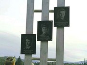 Памятник Александру Кошурникову отреставрировали на границе Иркутской области и Красноярского края