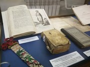 Мини-выставка «Старая, старая книжка» открылась в иркутском краеведческом музее