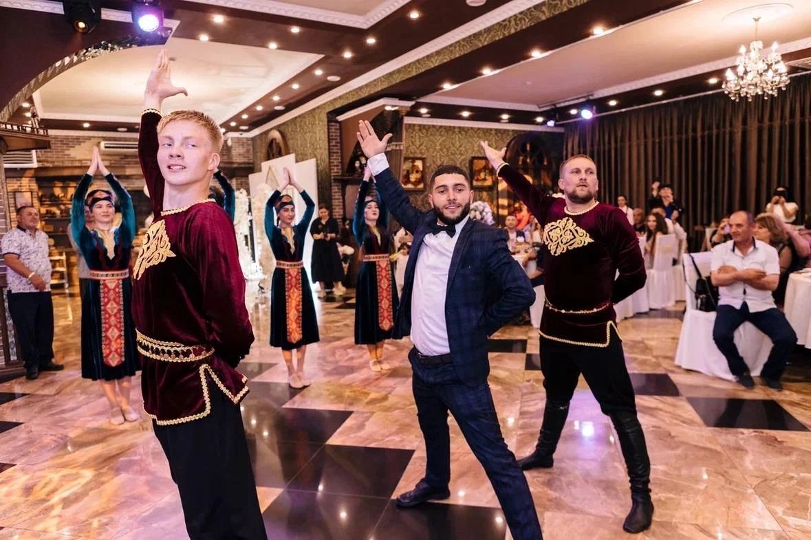 танцы
