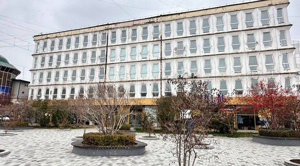 дом б